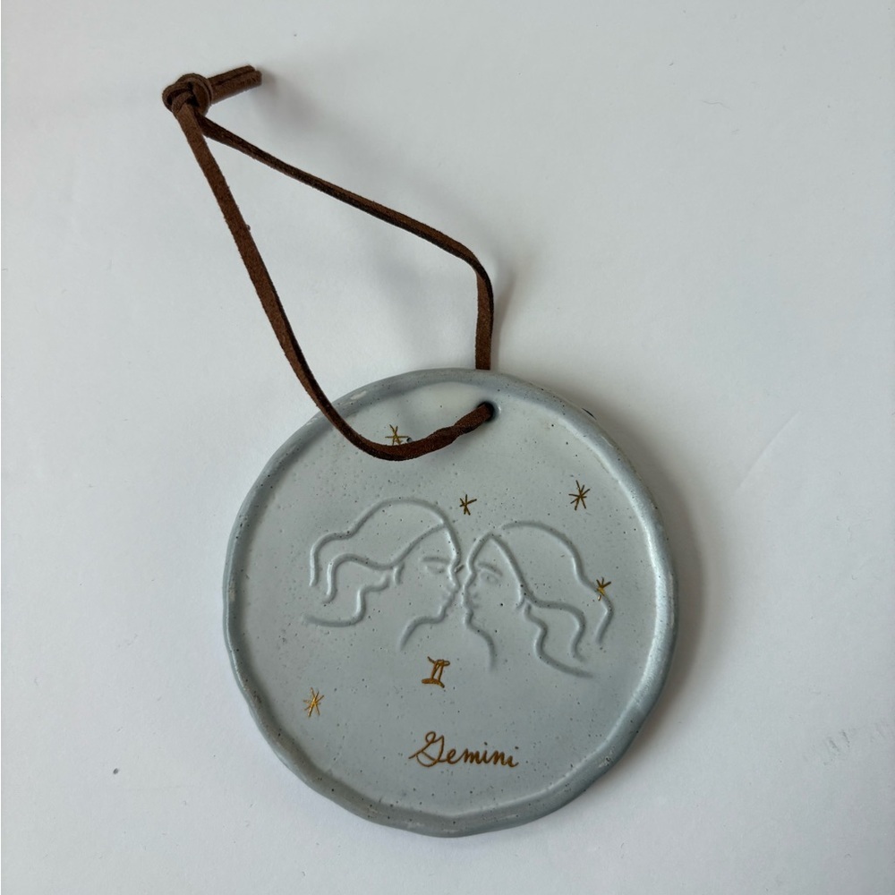 NWOT Urban Outfitters Gemini Zodiac Ceramic Tile Wall Hanging